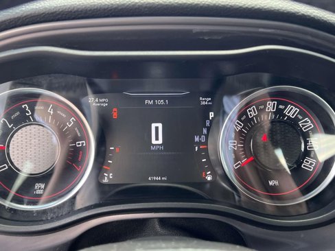 Used 2023 Dodge Challenger SXT image 19