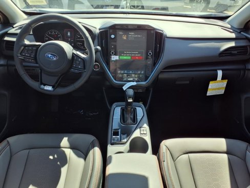 Certified 2025 Subaru Crosstrek 2.5i Limited w/ Popular Package #3A image 3