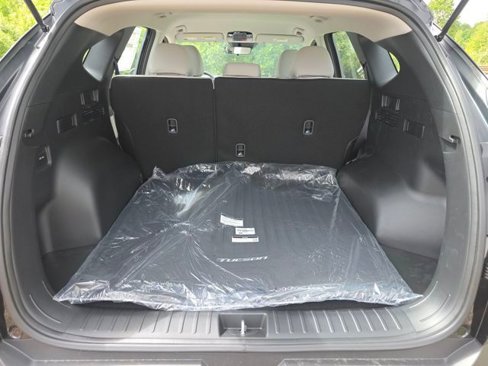 New 2025 Hyundai Tucson SE image 24