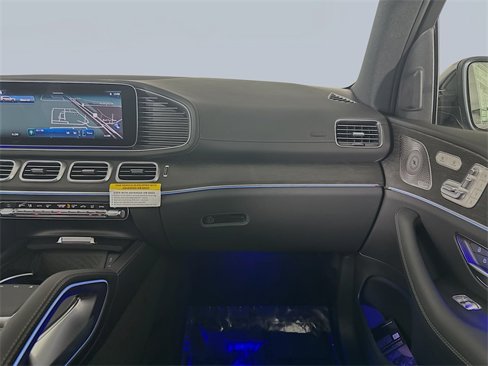 New 2026 Mercedes-Benz GLS 580 4MATIC image 24
