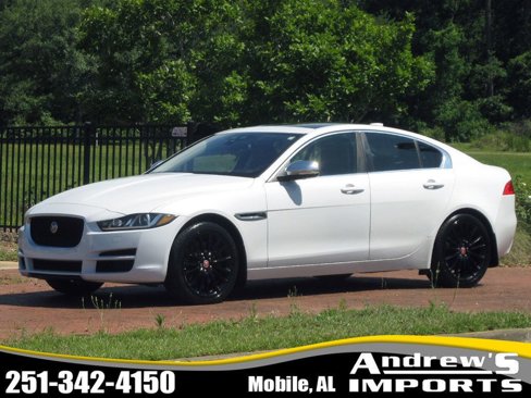 Used 2017 Jaguar XE First Edition image 1