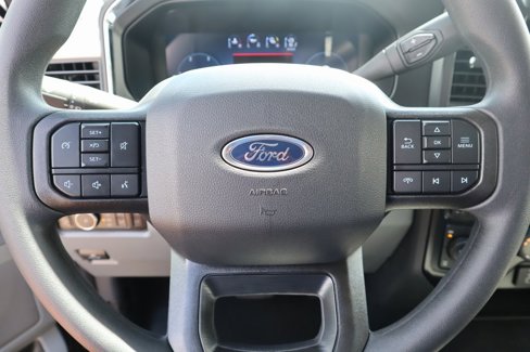 New 2025 Ford F250 XLT w/ Black Appearance Package image 3