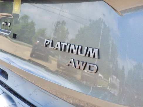 New 2025 Nissan Rogue Platinum w/ Platinum Premium Package image 7