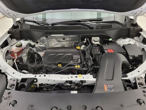 Used 2024 Chevrolet Trax LT image 41