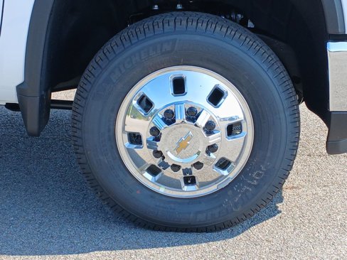 New 2026 Chevrolet Silverado 3500 LT w/ Texas Edition image 34