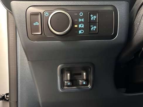 New 2025 Ford Maverick XLT w/ XLT Luxury Package image 28