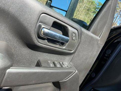 New 2025 Chevrolet Silverado 2500 Custom w/ Custom Value Package image 8