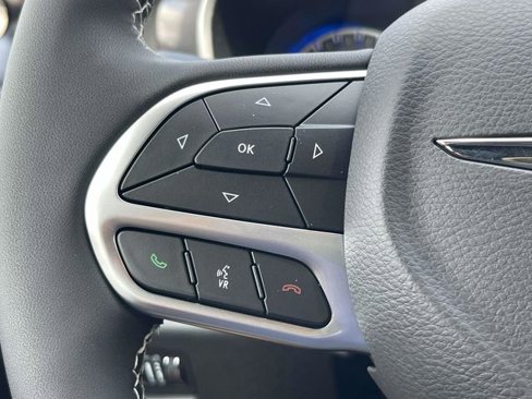 New 2026 Chrysler Voyager LX image 25