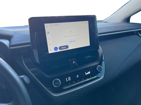 Used 2025 Toyota Corolla LE image 15