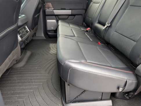 Used 2023 Ford F250 Lariat w/ Sport Appearance Package image 28