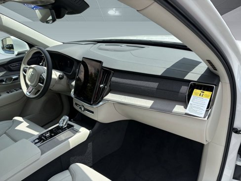 New 2026 Volvo XC90 B6 Ultra image 27