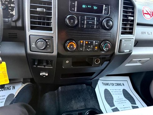 Used 2017 Ford F250 XL w/ Power Equipment Group image 24
