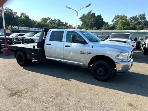 Used 2015 RAM 3500 Tradesman w/ Chrome Appearance Group image 2