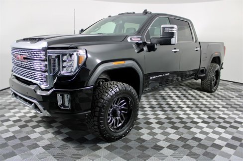 Used 2022 GMC Sierra 2500 Denali image 4