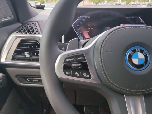 New 2026 BMW X5 xDrive50e w/ Executive Package image 26