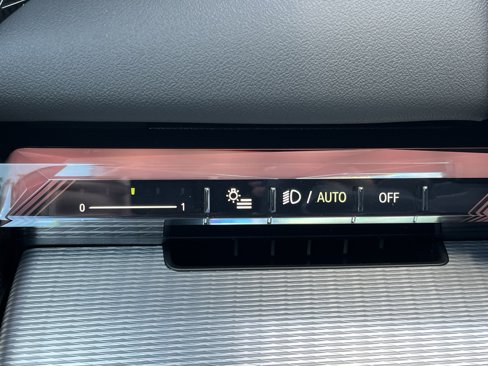 New 2026 BMW i5 eDrive40 w/ M Sport Package image 13