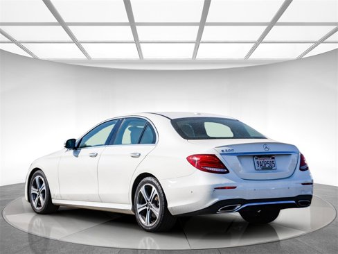 Used 2018 Mercedes-Benz E 300 image 2