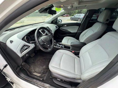 Used 2019 Chevrolet Cruze Premier w/ Sun And Sound Package image 20
