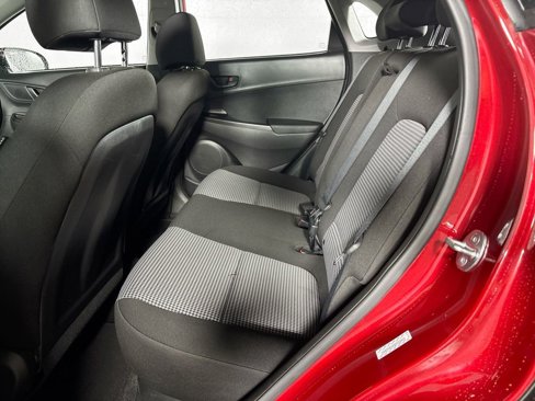 Used 2023 Hyundai Kona SE image 19