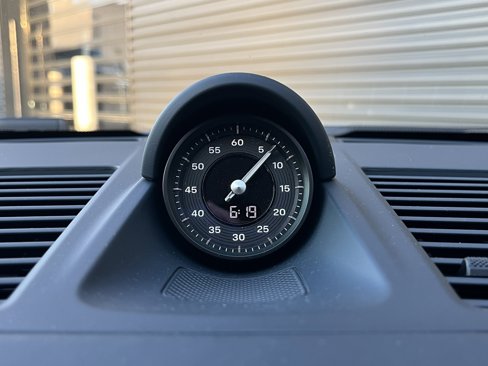 Used 2025 Porsche 911 Carrera image 18