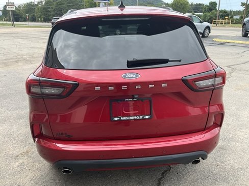 Used 2024 Ford Escape ST-Line w/ Tech Pack #1 image 9