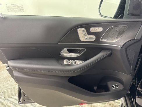 New 2026 Mercedes-Benz GLS 450 4MATIC image 12