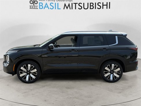 New 2025 Mitsubishi Outlander SEL image 2