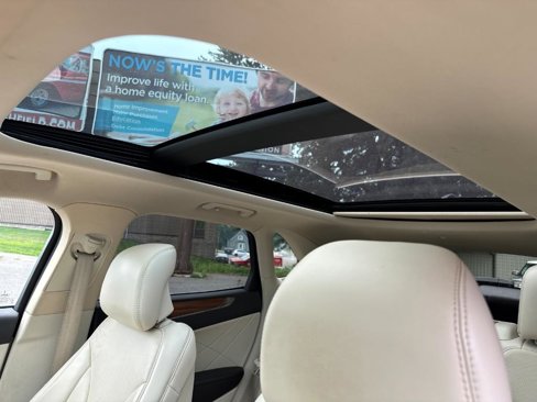 Used 2015 Lincoln MKC AWD w/ Equipment Group 102A Reserve image 6
