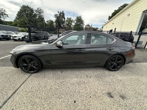 Used 2023 Genesis G70 2.0T w/ Sport Prestige Package image 9