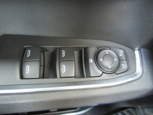 Used 2025 Chevrolet Silverado 1500 LT image 33