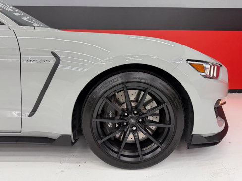 Used 2017 Ford Mustang Shelby GT350 w/ Electronics Package image 39