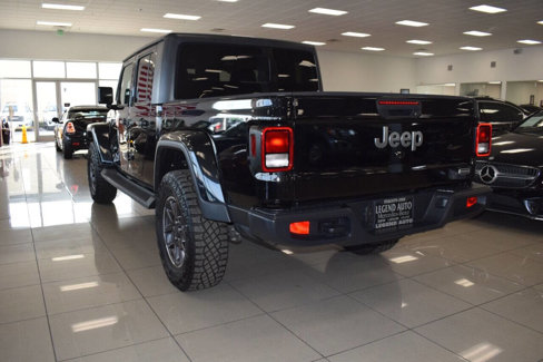 Used 2020 Jeep Gladiator Overland image 5