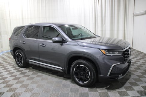 Used 2025 Honda Pilot EX-L image 1