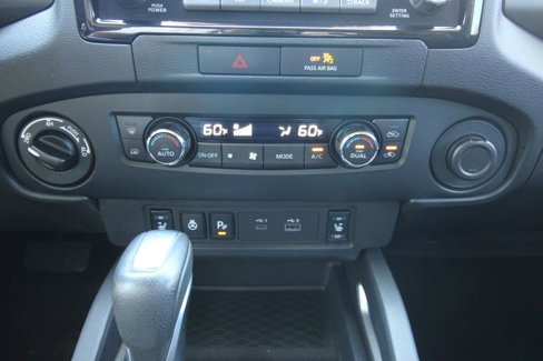 Used 2022 Nissan Frontier SV image 17