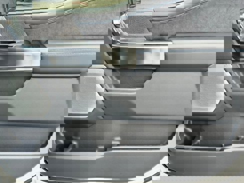 New 2025 Ford F250 Platinum image 30