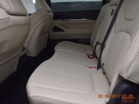 Certified 2025 INFINITI QX60 Pure image 16