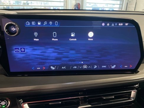 New 2026 Chevrolet Traverse LT w/ Driver Confidence Package image 19