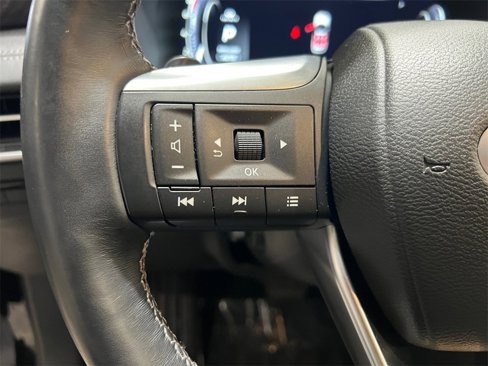 Used 2024 INFINITI QX60 Sensory image 27