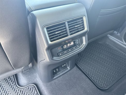 New 2025 Volkswagen Atlas SEL Premium R-Line image 30