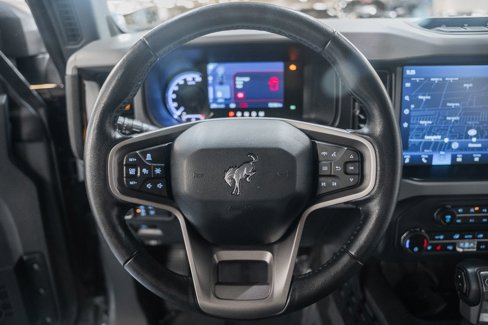 Used 2021 Ford Bronco Badlands image 36