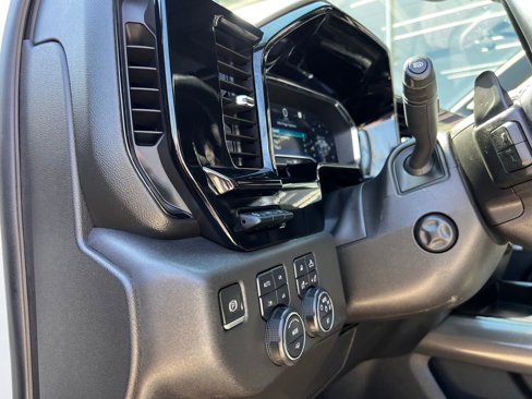 Used 2023 Chevrolet Silverado 1500 ZR2 w/ Technology Package image 38