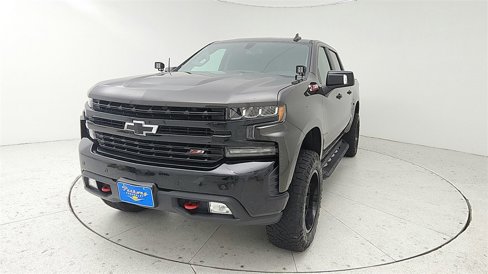 Used 2021 Chevrolet Silverado 1500 LT Trail Boss w/ Convenience Package II image 1