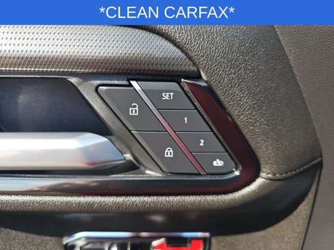 Used 2025 GMC Sierra 1500 AT4 image 37