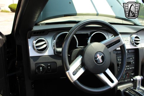 Used 2007 Ford Mustang GT image 19