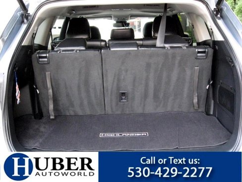 Used 2021 Toyota Highlander XLE image 14