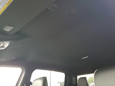 New 2025 RAM 1500 Laramie w/ Night Edition image 22