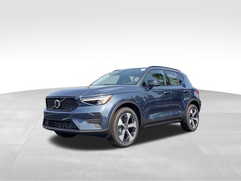 New 2026 Volvo XC40 B5 Core w/ Protection Package Premier image 1