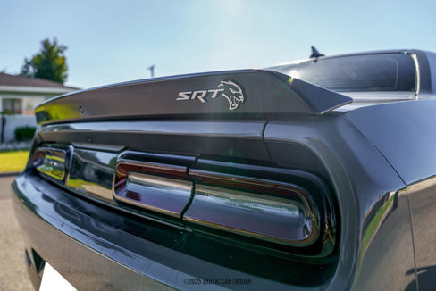 Used 2018 Dodge Challenger SRT Hellcat image 79
