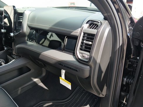 New 2026 RAM 3500 Laramie image 39