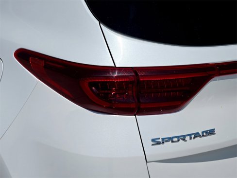 Used 2021 Kia Sportage SX image 6